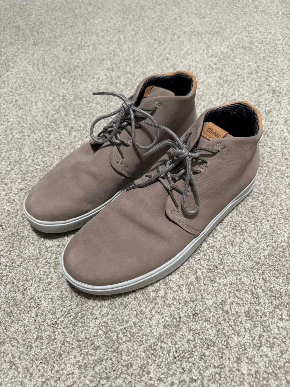 OluKai Men's Taupe Chukka Boots with Gray Laces